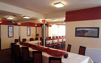 Hotel apartamentowy Na Rogatce *