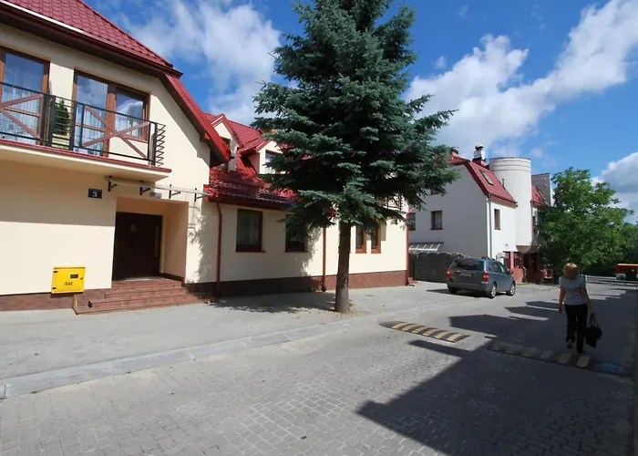 Ξενοδοχείο με διαμερίσματα Na Rogatce 3*